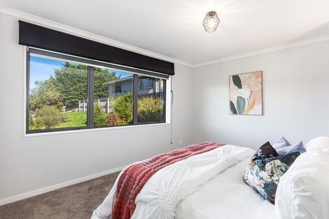 Photo of property in 21 Mcewen Crescent, Riverstone Terraces, Upper Hutt, 5018