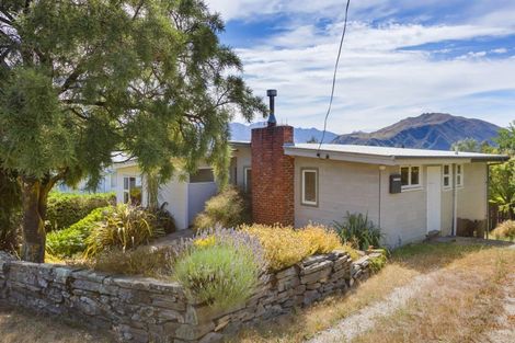 Photo of property in 7 Eely Point Road, Wanaka, 9305