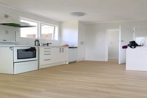 Photo of property in 6 Valencia Place, Manurewa, Auckland, 2102