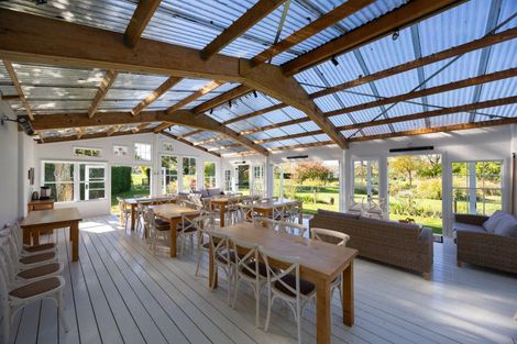 Photo of property in 914 Napier Road, Whakarongo, Palmerston North, 4470