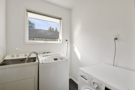 Photo of property in 24 Woodend Road, Woodend, 7610