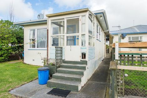 Photo of property in 34 Toi Street, Tawhero, Whanganui, 4501