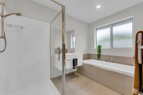 Photo of property in 9 Ronaldson Lane, Wigram, Christchurch, 8042