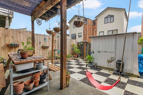 Photo of property in St Claire Village, 11/172 Mcleod Road, Te Atatu South, Auckland, 0610