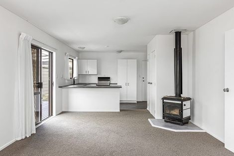 Photo of property in 2/63 Rodney Street, Wellsford, 0900