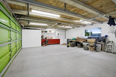Photo of property in 30 Ngamotu Road, Moturoa, New Plymouth, 4310