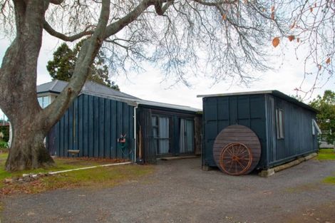 Photo of property in 121 Durrant Drive, Whangamata, 3620