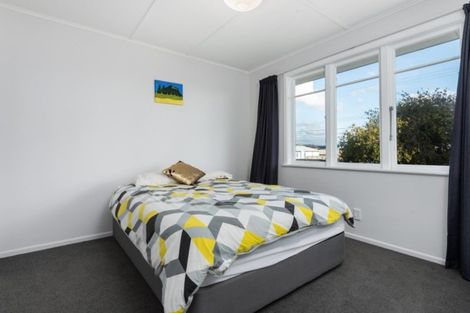 Photo of property in 17 Crane Street, Mount Maunganui, 3116