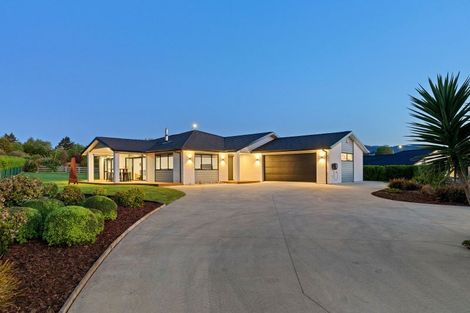 Photo of property in 12 Corbin Court, Ohau, Levin, 5570