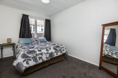 Photo of property in 68 Judd Crescent, Naenae, Lower Hutt, 5011