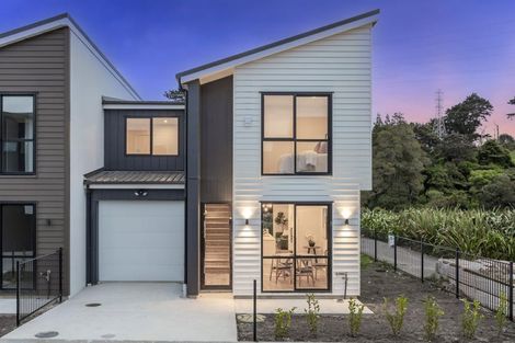 Photo of property in 9 Whawhaki Lane, Kumeu, 0810
