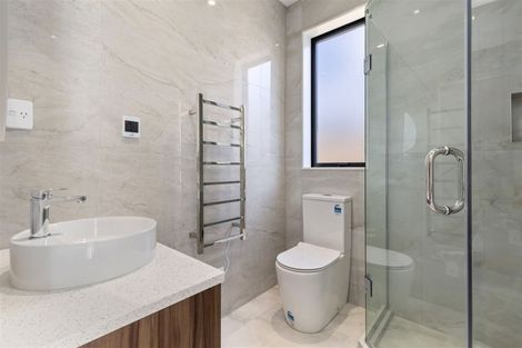 Photo of property in 8 Tawatawa Street, Long Bay, Auckland, 0630