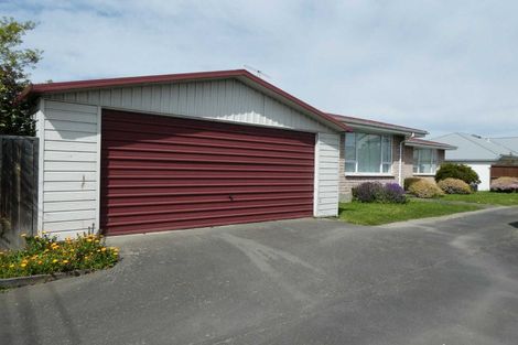 Photo of property in 271 Avonhead Road, Avonhead, Christchurch, 8042