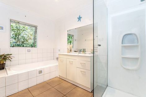 Photo of property in 12 Heatherlea Street, Outer Kaiti, Gisborne, 4010