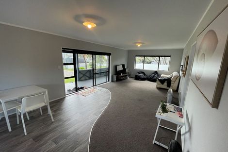 Photo of property in 214 Otahu Road, Whangamata, 3620
