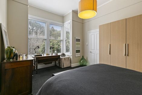 Photo of property in 84 Glenmore Street, Northland, Wellington, 6012