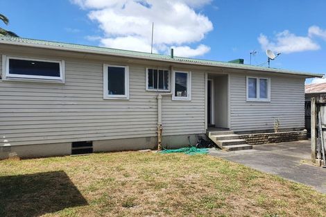 Photo of property in 21 President Avenue, Papakura, 2110