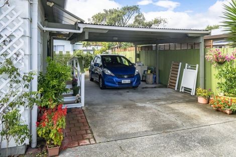 Photo of property in 2/19 Parkers Road, Tahunanui, Nelson, 7011