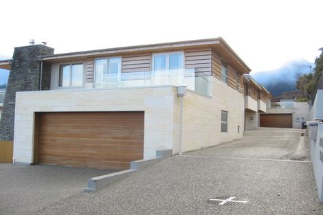 Photo of property in 55e Kent Street, Queenstown, 9300