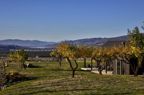 Photo of property in 112 Hall Road, Bannockburn, Cromwell, 9384