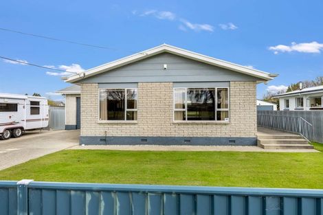 Photo of property in 69 Robertson Street, Gore, 9710