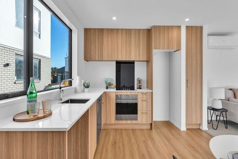 Photo of property in 9/112 Aldwins Road, Phillipstown, Christchurch, 8062