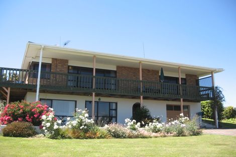 Photo of property in 14 Ngaparaoa Drive, Maketu, 3189