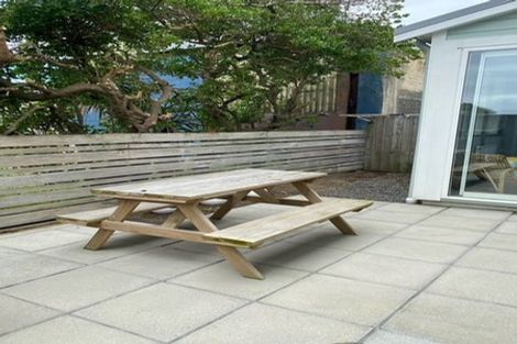 Photo of property in 20c Reef Street, Island Bay, Wellington, 6023