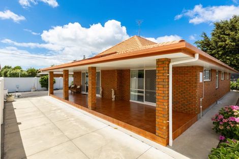 Photo of property in 13 Dillon Street, Blenheim, 7201