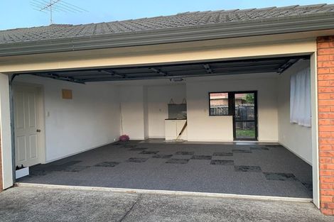 Photo of property in 30 Magnolia Drive, Waiuku, 2123