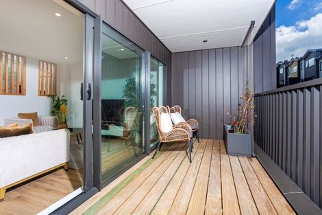 Photo of property in 2 Irwin Lane, Windsor Park, 0632