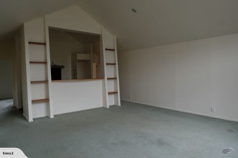 Photo of property in 9 Loughanure Place, Massey, Auckland, 0614