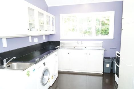 Photo of property in 56 Sunshine Avenue, Karori, Wellington, 6012