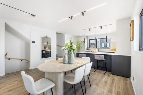 Photo of property in 111 Sycamore Drive, Sunnynook, Auckland, 0620