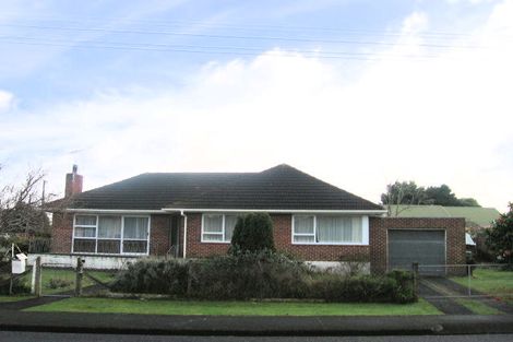 Photo of property in 2 Orion Street, Papakura, 2110