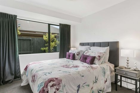Photo of property in 27 Putaka Place, Papamoa Beach, Papamoa, 3118