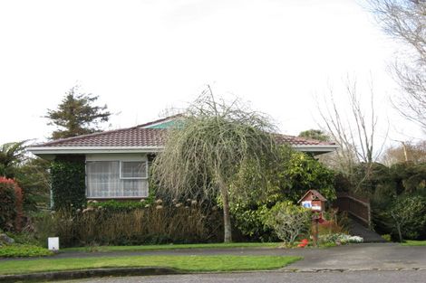 Photo of property in 16 Fairbank Avenue, Stratford, 4332