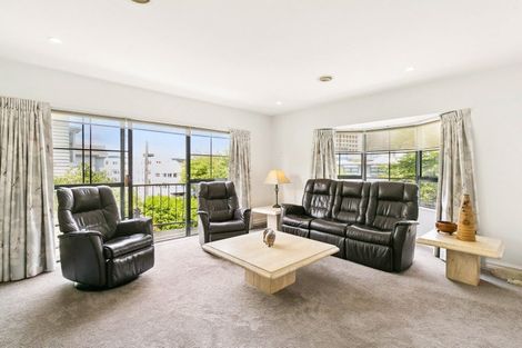 Photo of property in 16a Hobson Street, Thorndon, Wellington, 6011