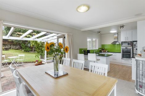 Photo of property in 4 Colum Place, Bucklands Beach, Auckland, 2014