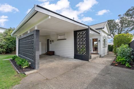 Photo of property in 236 Birkdale Road, Birkdale, Auckland, 0626