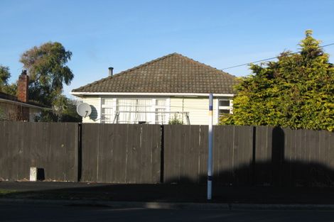 Photo of property in 67 Rookwood Avenue, New Brighton, Christchurch, 8083