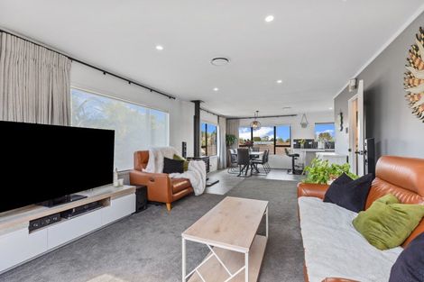 Photo of property in 10a Hayley Grove, Papamoa Beach, Papamoa, 3118