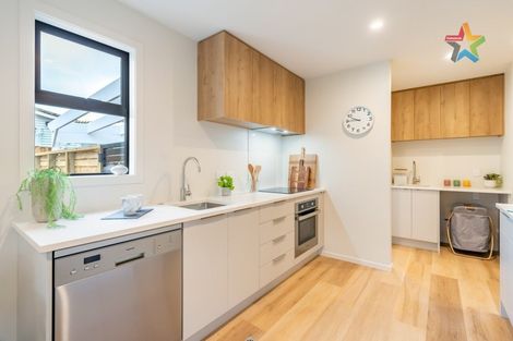 Photo of property in 1/489 Riverside Drive, Fairfield, Lower Hutt, 5011