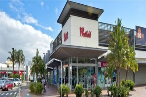 Photo of property in Twin Towers, 1102/17 Putney Way, Manukau, Auckland, 2104