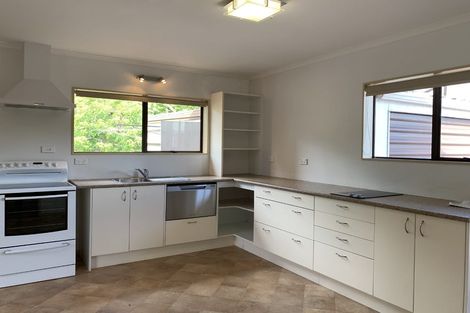 Photo of property in 3/7 Gerald Stokes Avenue, Helensville, 0800