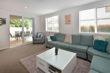 Photo of property in 48c Hatton Road, Orewa, 0931