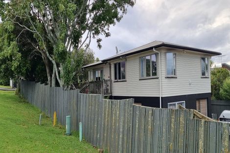 Photo of property in 17c Arran Road, Browns Bay, Auckland, 0630