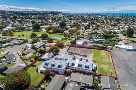 Photo of property in 38-50 Barton Avenue, Marewa, Napier, 4110