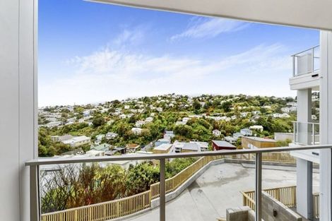 Photo of property in 67u4 Tiketike Way, Brooklyn, Wellington, 6021