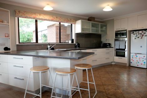 Photo of property in 86-88 Mcleavey Road, Ohau, Levin, 5570